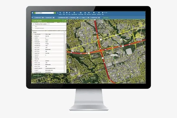 CanMap StreetFiles road network displayed on a desktop monitor.