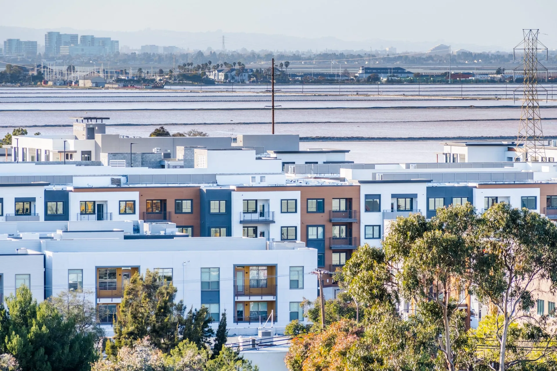 New,Residential,Developments,On,The,Shoreline,Of,San,Francisco,Bay