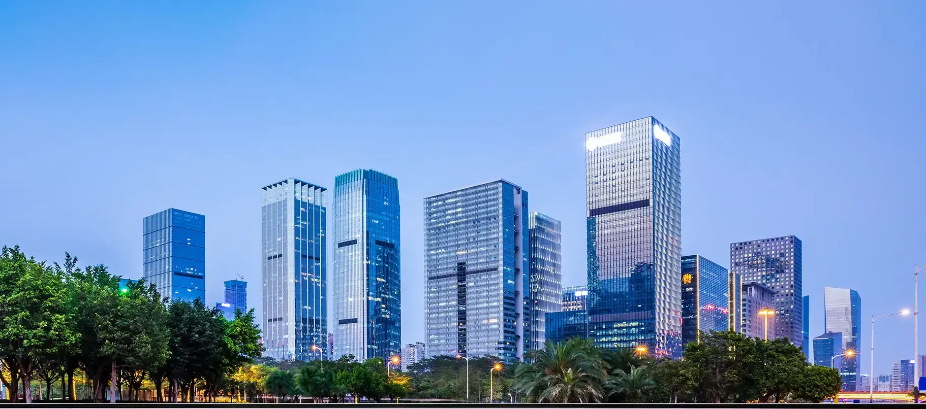 cre_market_inches_forward_header